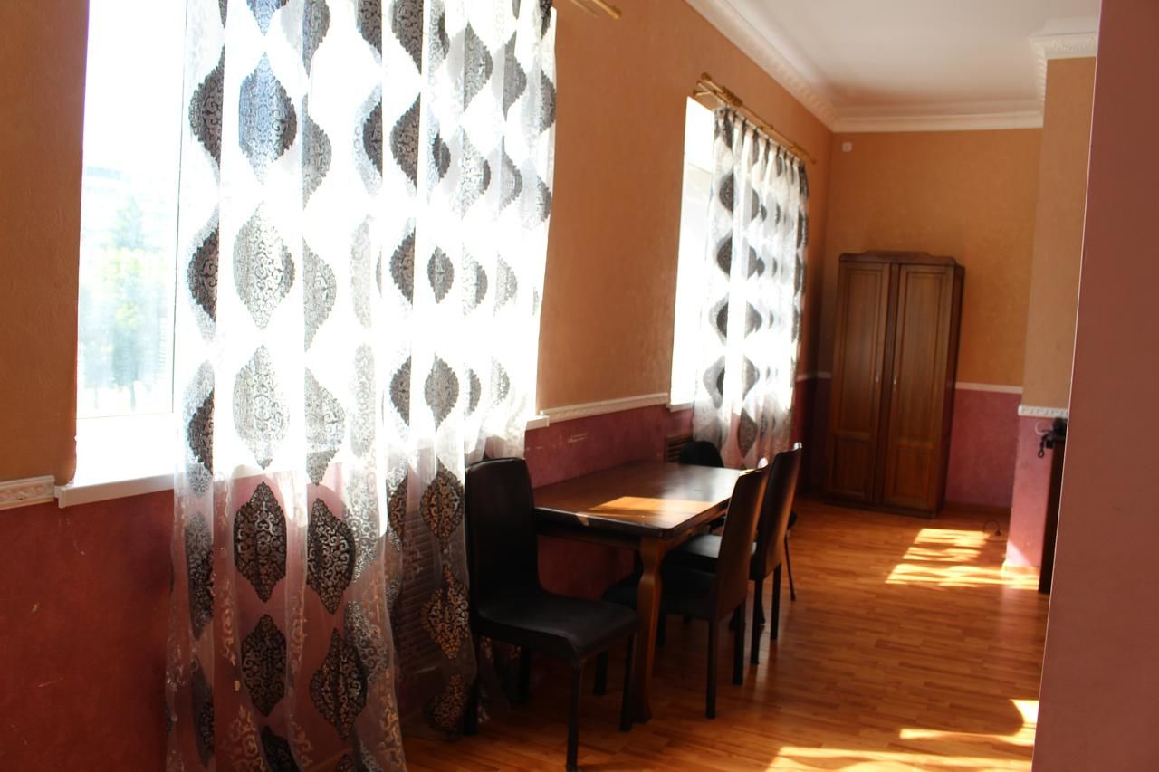 Отели типа «постель и завтрак» Hotel Tourist Павлодар-16
