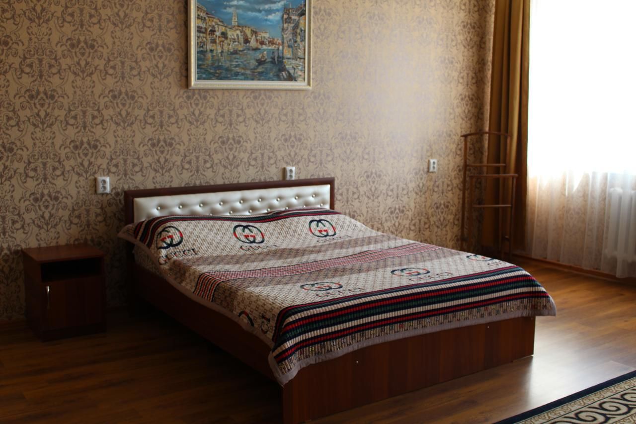 Отели типа «постель и завтрак» Hotel Tourist Павлодар-35