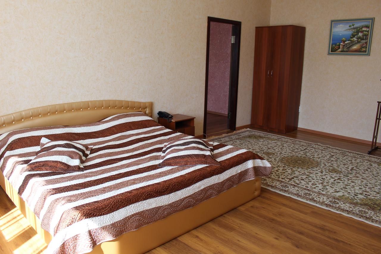 Отели типа «постель и завтрак» Hotel Tourist Павлодар-44