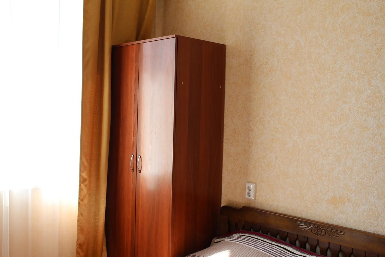 Отели типа «постель и завтрак» Hotel Tourist Павлодар-47