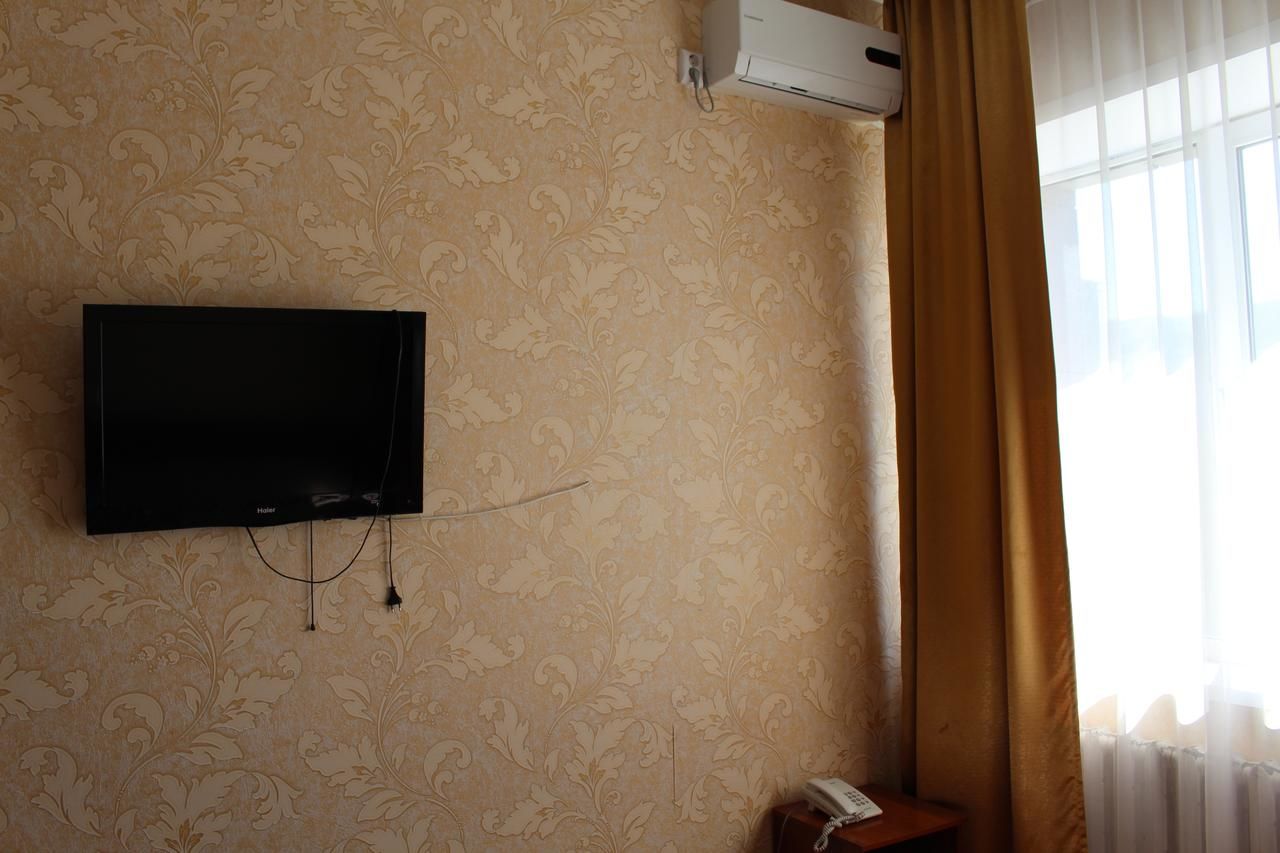 Отели типа «постель и завтрак» Hotel Tourist Павлодар-48